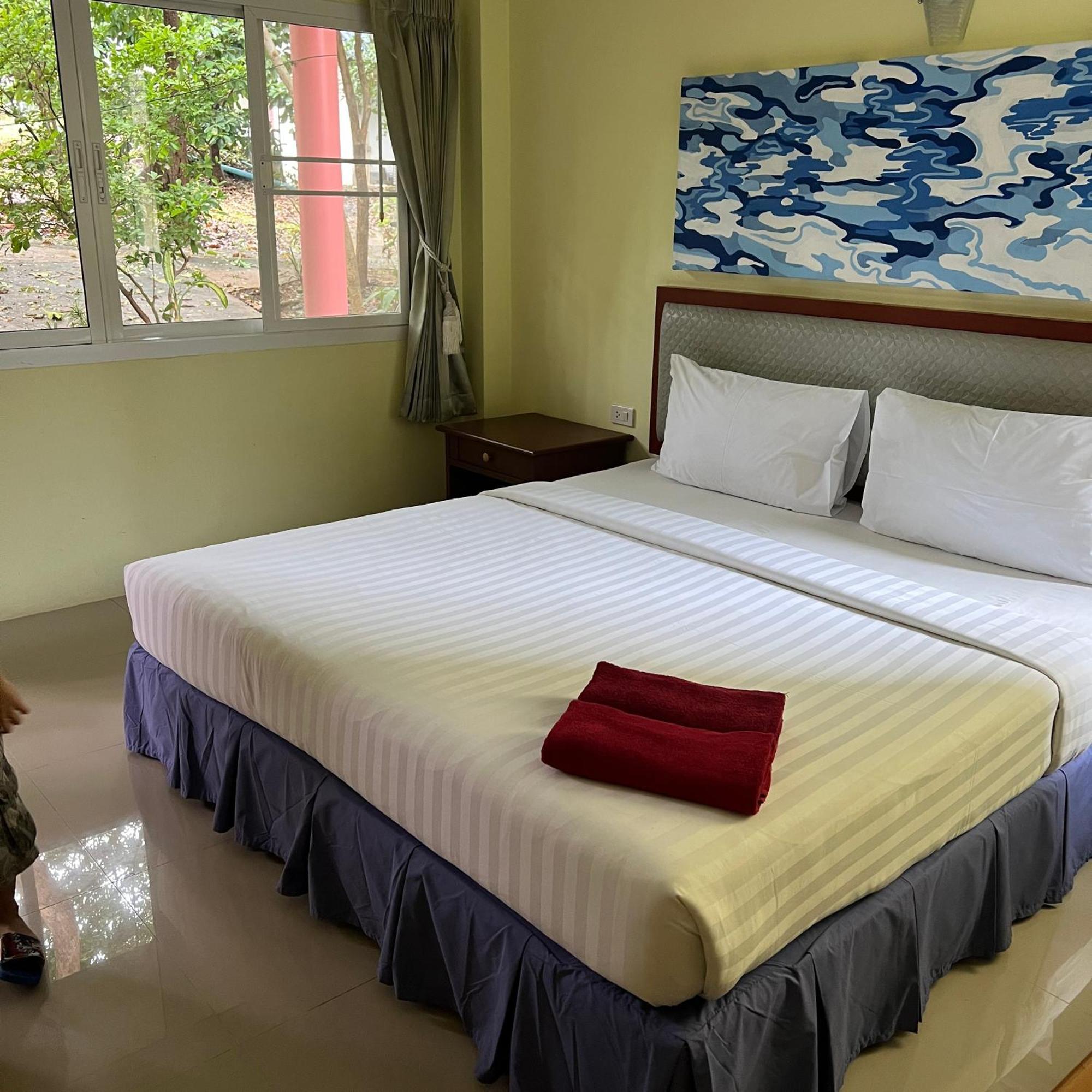 Kata Villa Merit Hill Bungalows Karon Εξωτερικό φωτογραφία